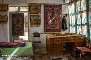 Arak Carpet Bazaar 3-Behnam Yousefi-WikiRug.jpg