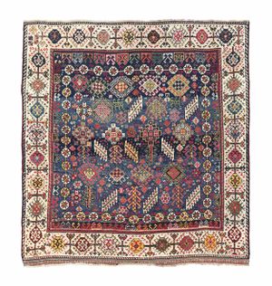 Qashqai Rug 1-Christies-WikiRug.jpg