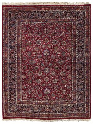 Darakhshi Carpet 1-Sothebys-WikiRug.jpg